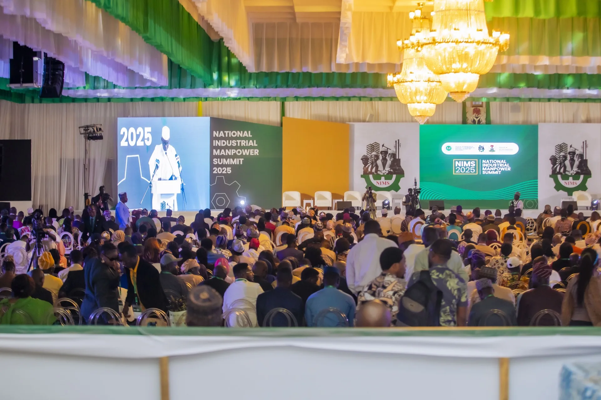 Summit hall overview